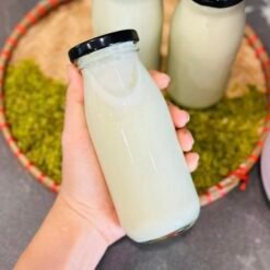 Alternative view of Chai sữa